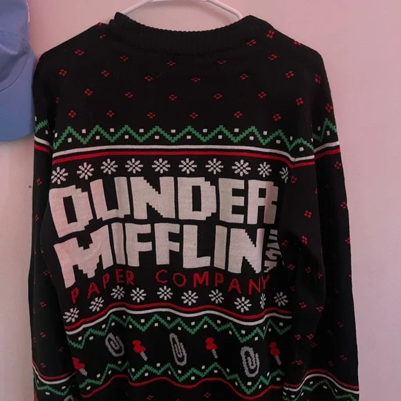 Dunder mufflin Christmas sweater - Picture 3 of 5